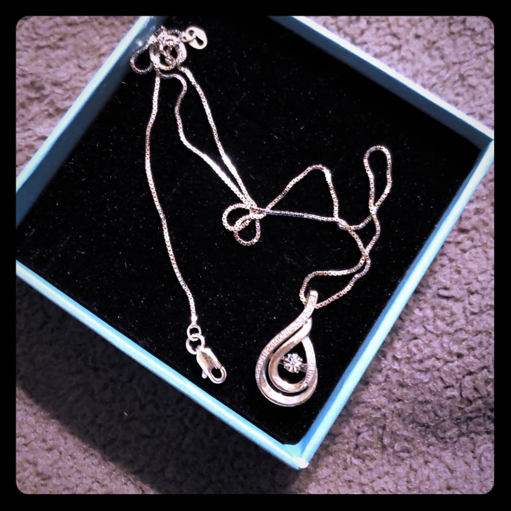 Kays diamond necklace